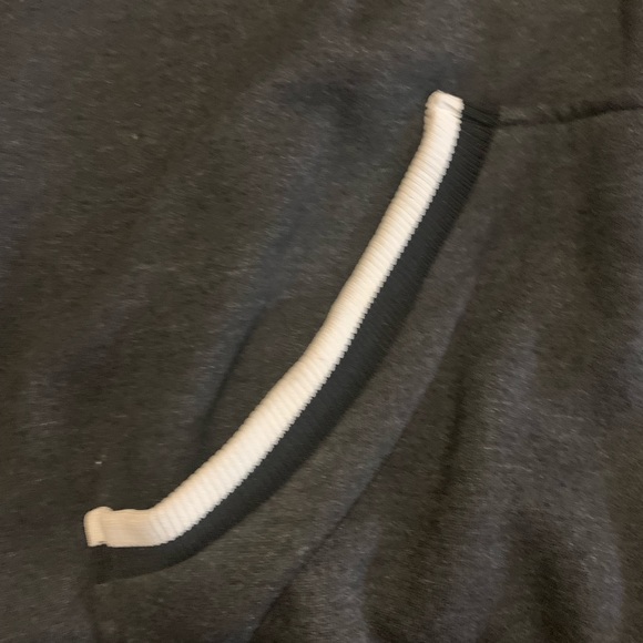 MENS BROOKLYN NETS HOODIE LIKE NEW SIZE 1X-2X - Picture 6 of 8